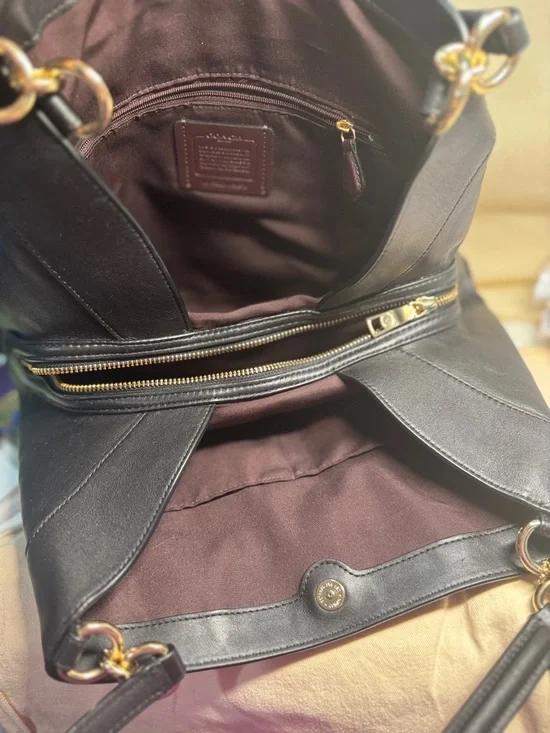 Coach Black Lexy Quilted Leather Shoulder Tote with Gold Hardware - Picture 9 of 12